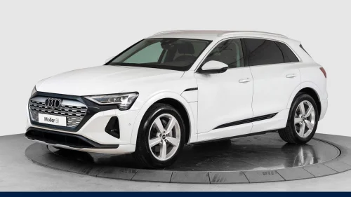 AUDI Q8 55 e-tron 55 adv ltd plus Matrix, 360kamera,Krok,150`km garanti