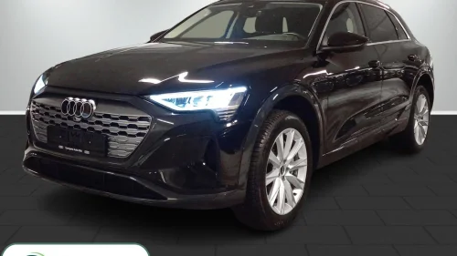 AUDI Q8 50 E TRON 50 advanced