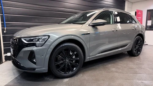 AUDI Q8 50 E TRON 50 Quattro 440wltp Krok 1. eier Garanti Norsk