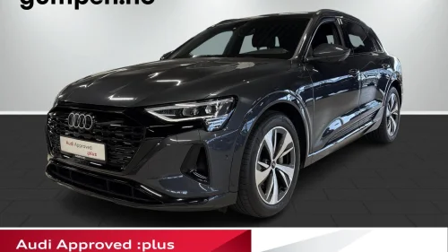 AUDI Q8 50 E TRON 50 advanced plus
