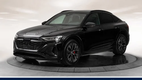 AUDI Q8 SPORTBACK 55 E TRON SB 55 s line plus, Skinn, HUD, B&O, Matrix, Krok, 360'+