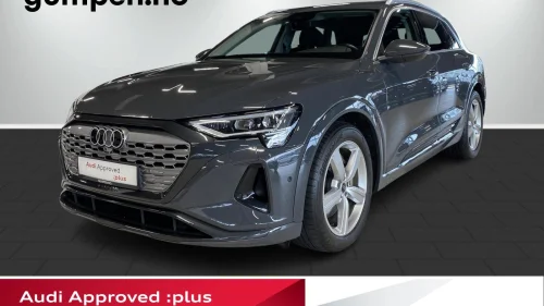AUDI Q8 50 E TRON 50 advanced