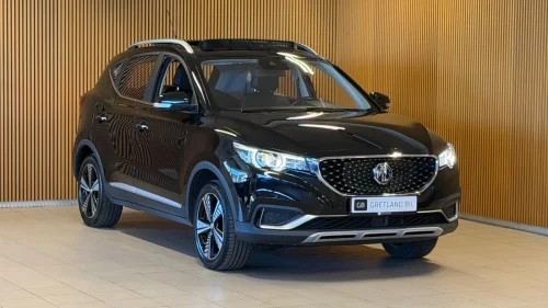 MG ZS EV LUXURY UTGAVE/PANO TAK/ ADP. CRUISE/CARPLAY/SKINN!