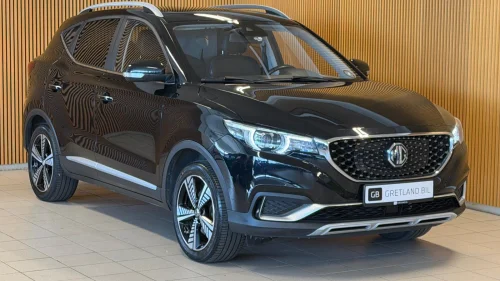 MG ZS EV LUXURY UTGAVE/PANO TAK/ ADP. CRUISE/CARPLAY/SKINN!