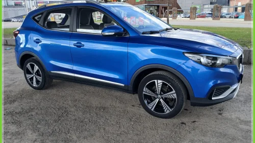 MG ZS EV 45KW 143HK LUXURY SKINN NAVI PANORAMTAK LED-LYS