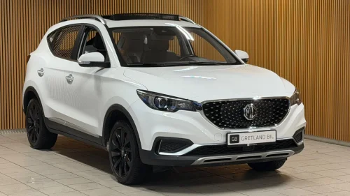 MG ZS EV LUXURY UTGAVE/PANO TAK/ ADP. CRUISE/CARPLAY /NORSK BIL