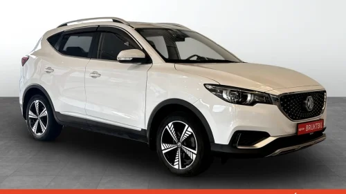 MG ZS EV LUXURY/PANO/SKINN/NY SERVICE