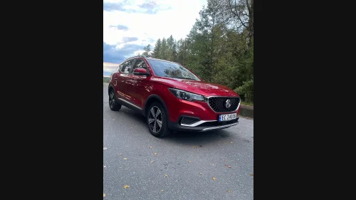 MG ZS EV 105KW - Luxury- 1 eier