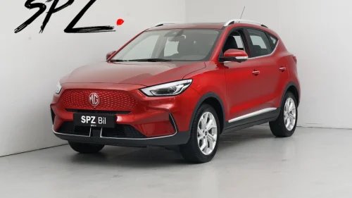 MG ZS EV LUXURY LONG RANGE SKINN PANO KEYLESS ACC KAMERA NORSK