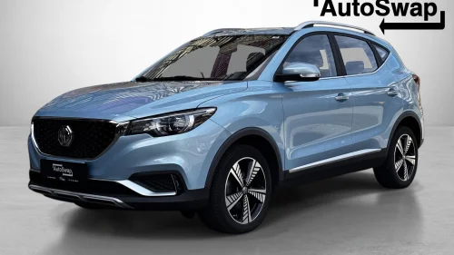 MG ZS EV Luxury. Norsk/SE KM STAND!/Pano/Kam/navi/skinn/S+V