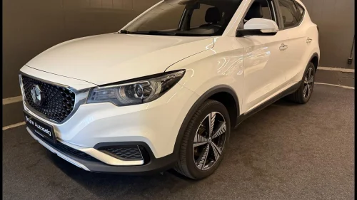MG ZS EV LUXURY KAMERA/DAB/CARPLAY/DAB+/TLF+++