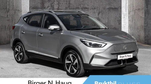 MG ZS EV Luxury Long Range TOPPUTSTYRT-PANORAMA GLASSTAK