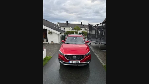 MG ZS EV Luxury/Pano tak/Adp.cruise/R.kam/Skinn/Nybilgaranti