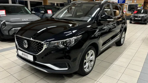 MG ZS EV ZS EV Luxury, Skinn, Soltak, Navi, Garanti, Lav Km+