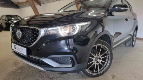 MG ZS EV LUXURY - SKINN - SOLTAK - KEYLESS - NYBILGARANTI