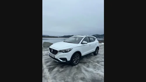 MG ZS EV Luxury edition, panorama, ACC, Carplay, ryggekamera ++