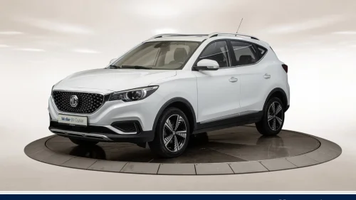 MG ZS EV Luxury Kamera/Pano/Skinn