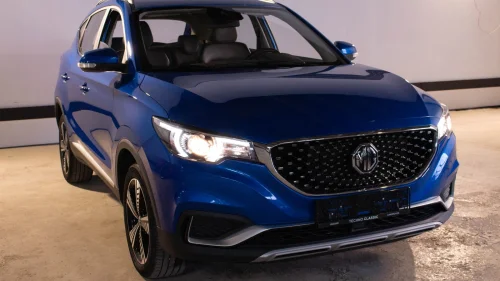 MG ZS EV Luxury , Glasstak