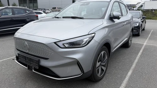 MG ZS EV Luxury |440km WLTP|Norsk|EU-2027