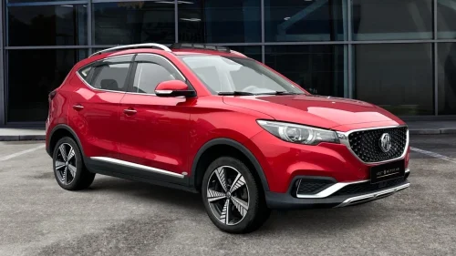 MG ZS EV Luxury / ACC / Pano / Skinn / EU-28 / R.kam / Antirust