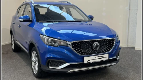 MG ZS EV Luxury Skinn Pano Navi Carplay ACC 7 års garanti