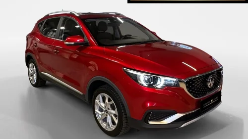 MG ZS EV Luxury / ACC / CarPlay / Panorama / R-kamera / +++