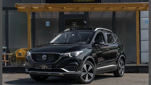 MG ZS EV 44 KWH 263KM/Luxury/Skinn/ACC/Panorama/R.kam