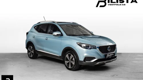 MG ZS EV Luxury Soltak Acc 7år garanti Skinn Carplay EU27++