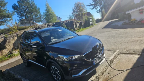 MG ZS EV Luxury