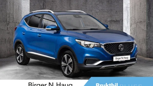 MG ZS EV Luxury TOPPMODELL M PANORMA TAK / SKINNSETER / HENT NÅ!