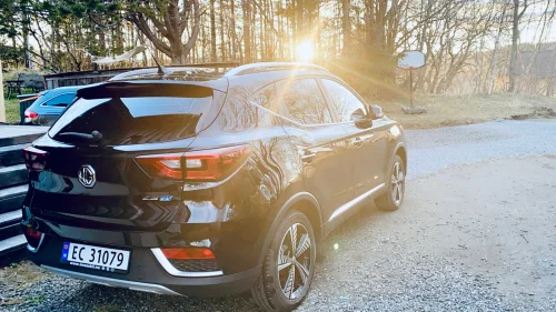 MG ZS EV LUXURY