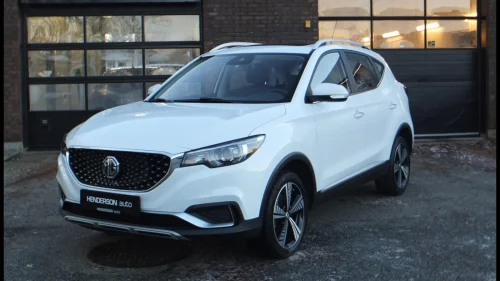 MG ZS EV Luxury 143hk Skinn/Panorama/Keyless/Kamera/ACC/Carplay+