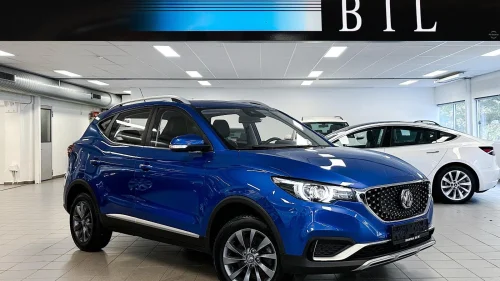 MG ZS EV LUXURY AUT. NAVI ACC KAMERA PANOTAK SKINN APPLE CARPLAY