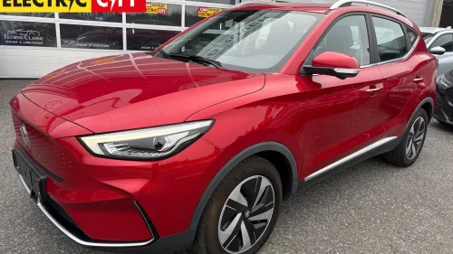 MG ZS EV 70KW 156HK LUXURY KLIMA NAVI PANORAMATAK