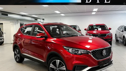 MG ZS EV LUXURY ACC NAVI DAB APPLE CARPLAY KJØREASSISTENTER