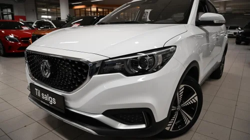 MG ZS EV Luxury m/Panorama/7år garanti++