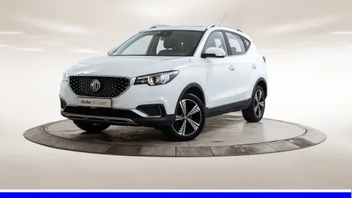 MG ZS EV 143hk - R.Kam, Skinn, Pano