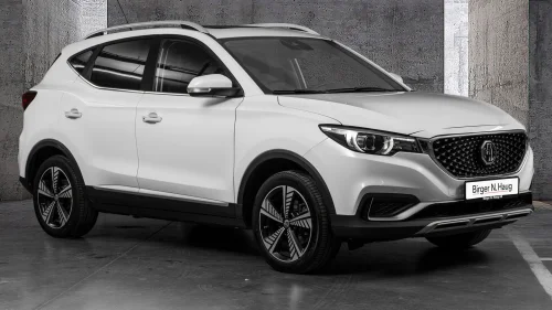MG ZS EV LUXURY PANO LEVERINGSKLAR FINANS FORSIKRING++