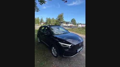 MG ZS EV Luxury Long Range