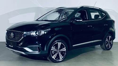 MG ZS EV Exclusive - Skinn - Panoramasoltak - 263KM WLTP!