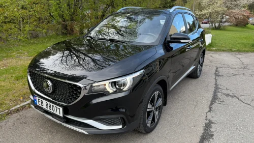 MG ZS EV LUXERY
