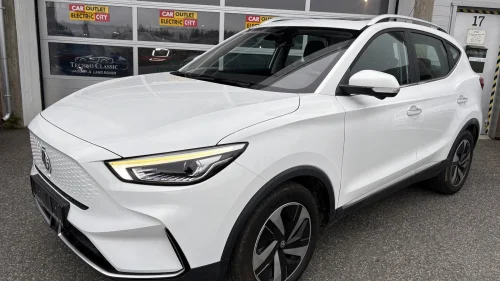 MG ZS EV 70KW 156HK LUXURY SKINN PANORAMATAK