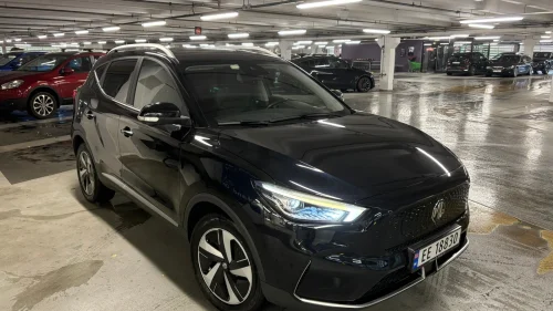 MG ZS EV Luxury Long Range