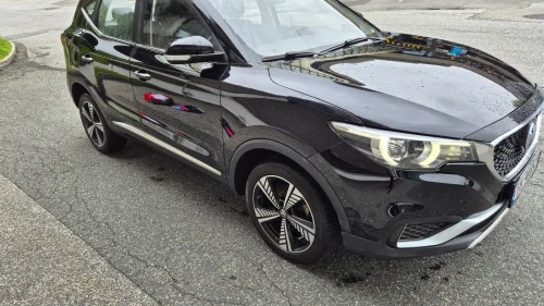 MG ZS EV