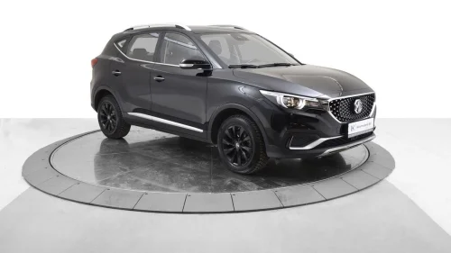 MG ZS EV 143 HK/Luxury/Panorama Soltak/Skinn