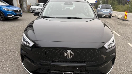 MG ZS EV 70KW 156HK LUXURY SKINN KLIMA NAVI PANORAMATAK
