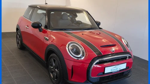 MINI Cooper SE 184HK/231KM/ESSENTIAL/LED/NAV/DELSKINN/GARANTI TIL 2028