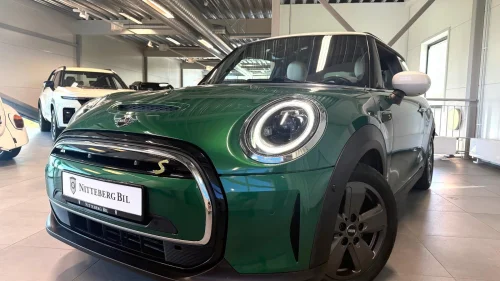 MINI Cooper SE Experience- Skinn- Soltak-Navi-Hardman-Kardon-R.Kamera