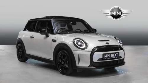 MINI Cooper SE MAXIMIZE KUPEVARMER KAMERA PANO HARMAN SKINN