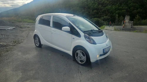 MITSUBISHI I-MIEV i-MiEV